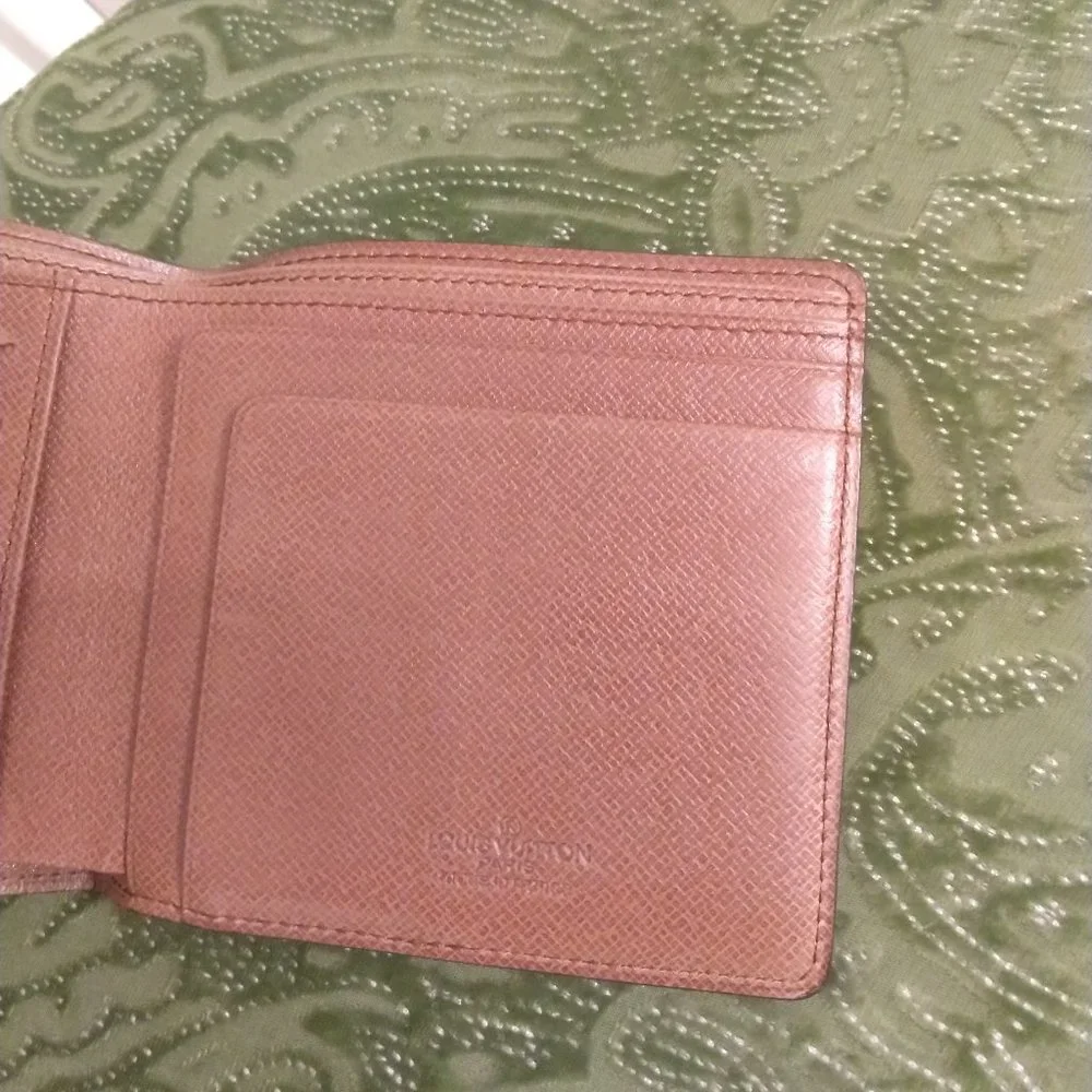 Louis Vuitton Monogram Wallet